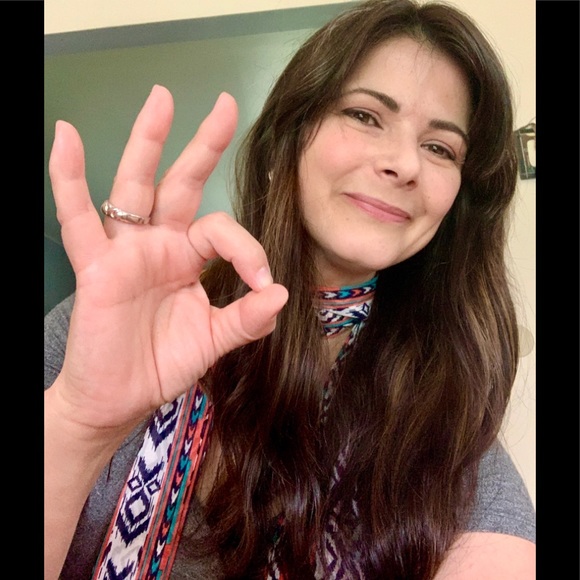 Anyone near the Nashville area, say HEY! Love to all! 
Happy Poshing! - Picture 8 of 8